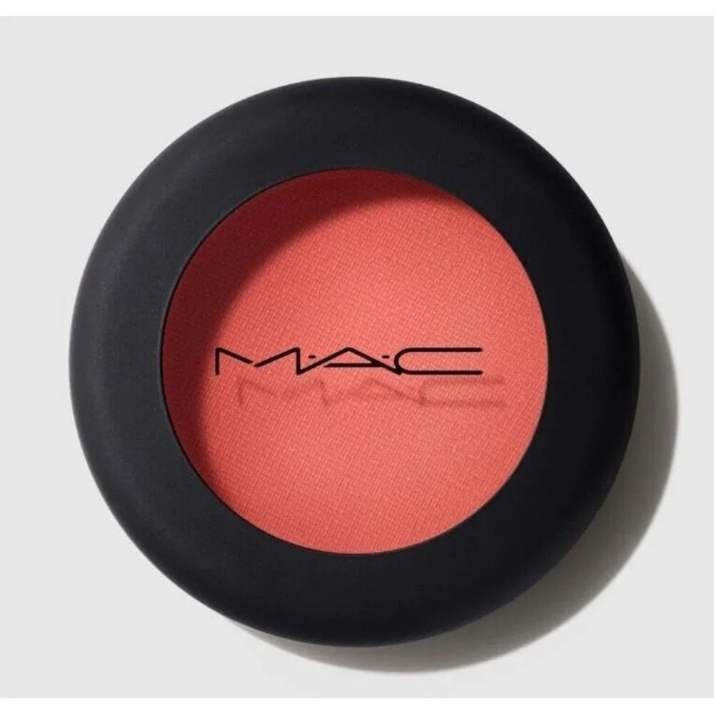 MAC SO HAUTE RIGHT NOW Eye Shadow ~Powder Kiss  Bright Blood Orange Matte~ New
